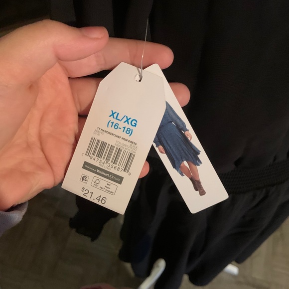 NWT Time and tru handkerchief hem black dress - Picture 4 of 7